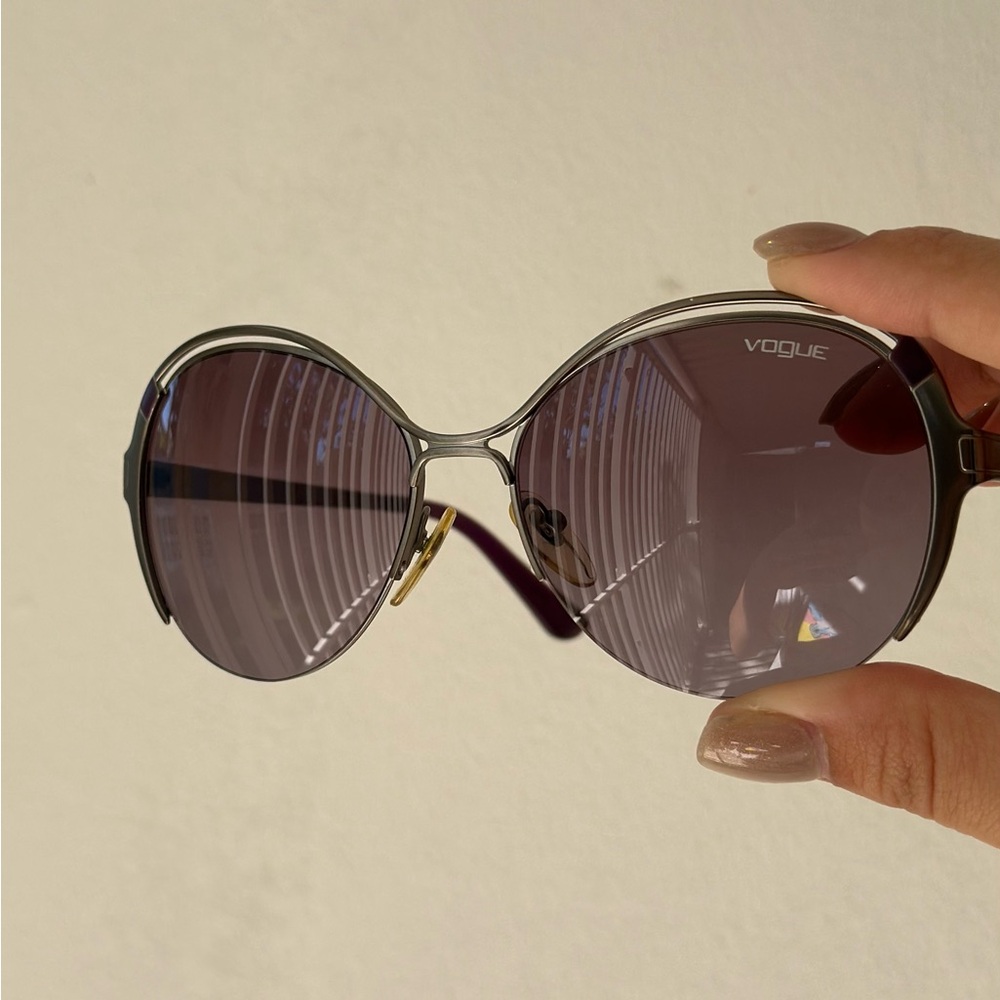 Vogue Women's Stylish Gray Sunglasses